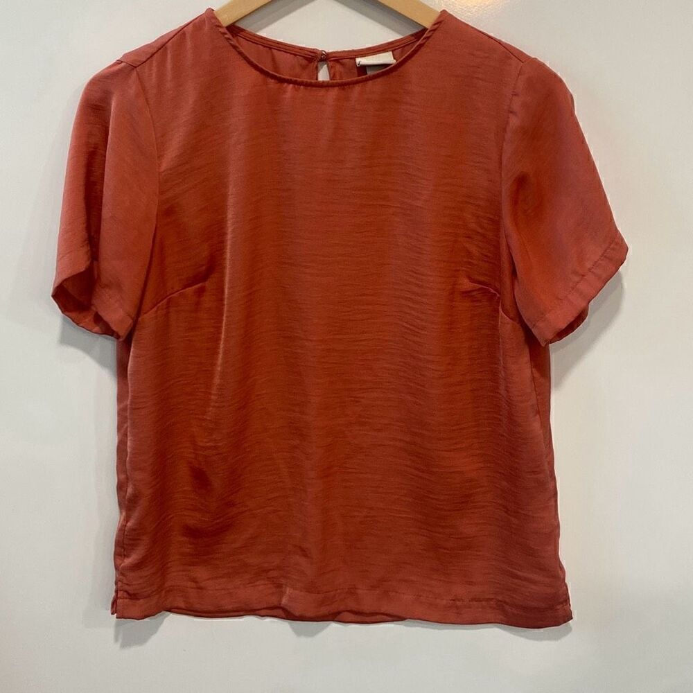 A new day womens‎ small short sleeve silky blouse